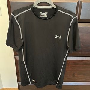 Under Armor heat gear short sleeve